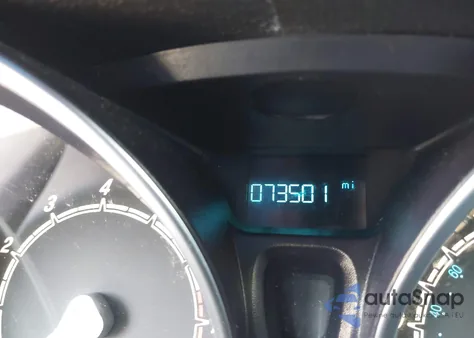 2015 Ford Fiesta Se z USA, uszkodzony, nr VIN 3FADP4BE2FM132430